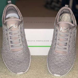 Athletic Propulsion Labs Techloom Phantom Shoe